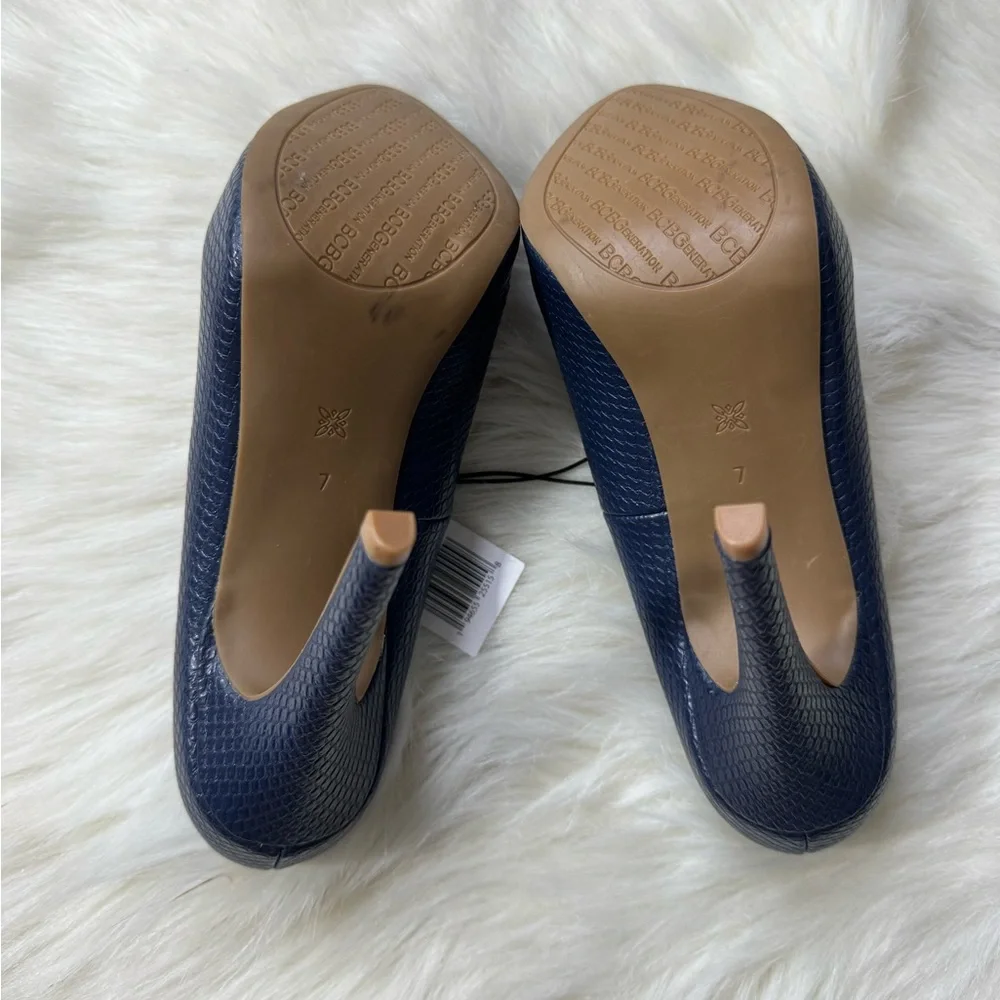 Classic Navy High Heel Pumps - Women's Dress Shoes